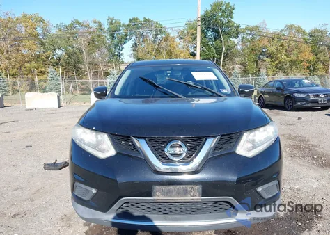 2015 Nissan Rogue S z USA, uszkodzony, nr VIN KNMAT2MV1FP526375